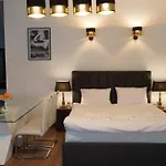 Pod Katedra Apartment *