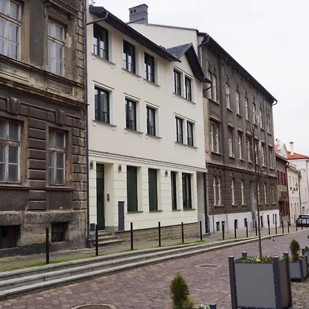 Pod Katedra Lägenhet