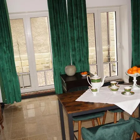 Pod Katedra Apartment *