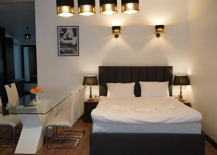 Pod Katedra Lägenhet *