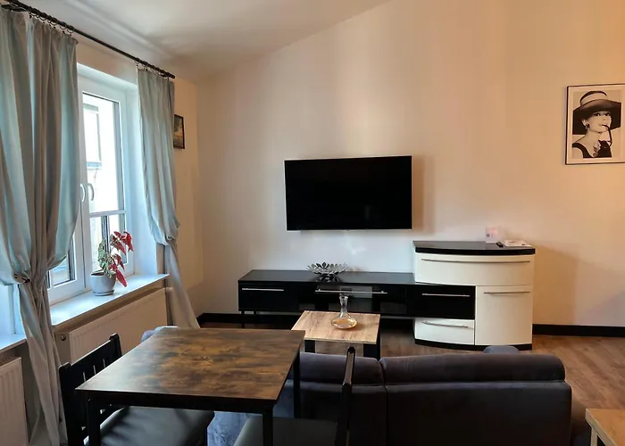 Pod Katedra Lägenhet